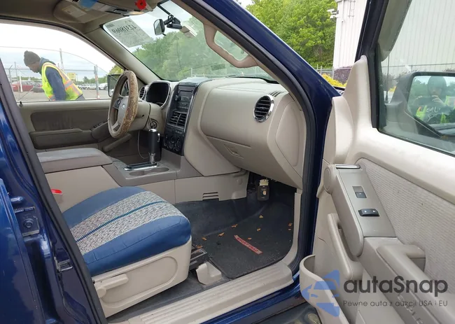 1FMEU51867UB42282: 42318069