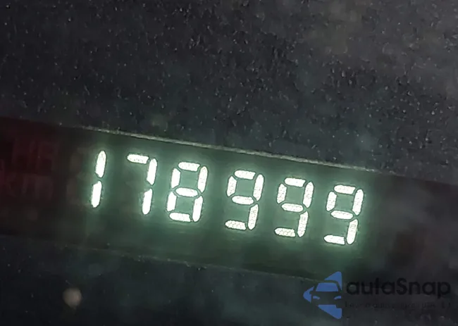 1G1ND52J32M687282: 42318143