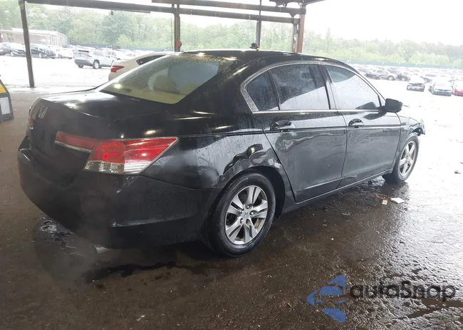 1HGCP2F46CA172564: 42319770