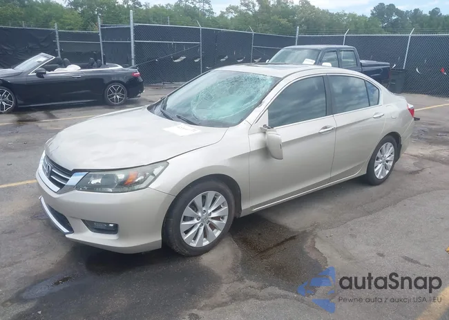 1HGCR2F77FA121079: 42319777