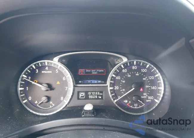 5N1AL0MM2FC533155: 42318943