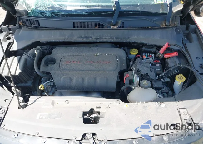 3C4NJDBB0JT454598: 42318972