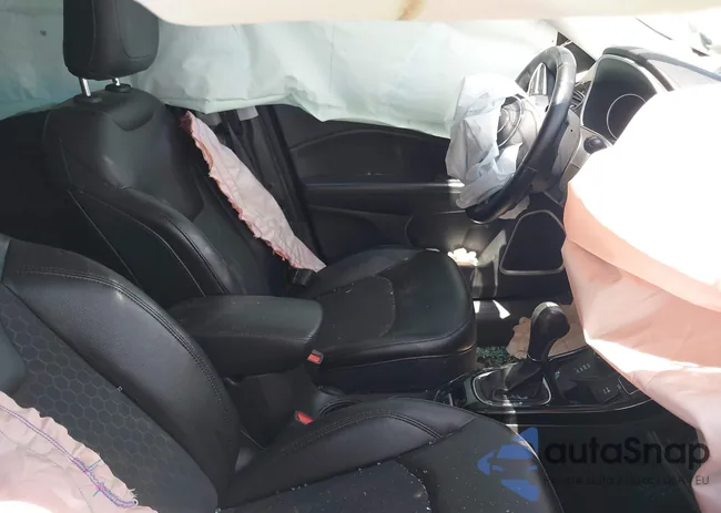 3C4NJDBB0JT454598: 42318972