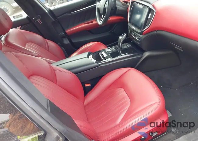 ZAM57YTA7L1351809: 42319001