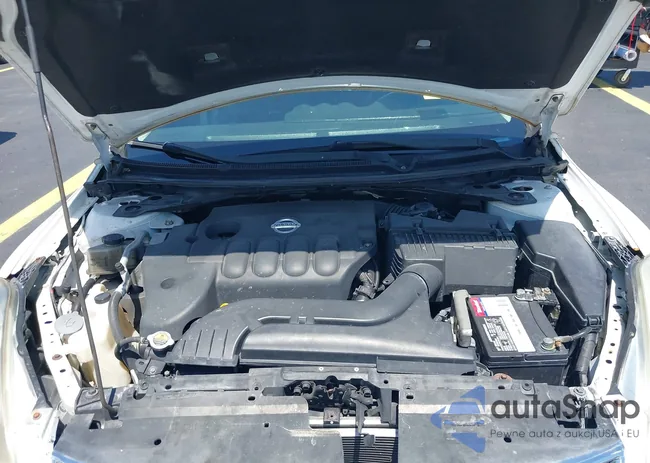 1N4AL2AP4BN476508: 42319079