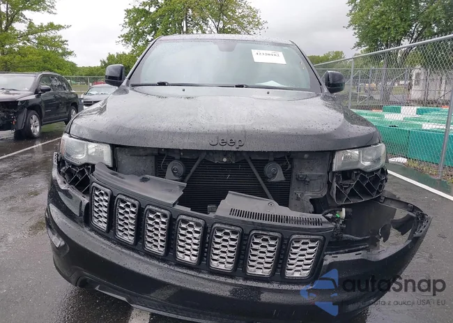 1C4RJEAG1JC430441: 42320182