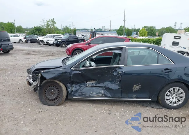 4T4BF1FK6DR275927: 42320396