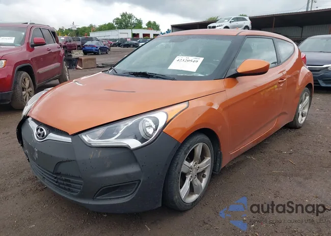 KMHTC6AD3CU057620: 42320549