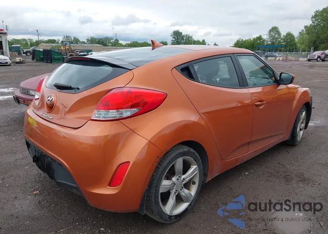 KMHTC6AD3CU057620: 42320549