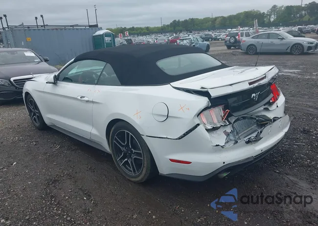 1FATP8UH3N5104988: 42320593