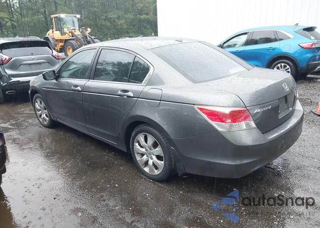 1HGCP26808A091621: 42320745