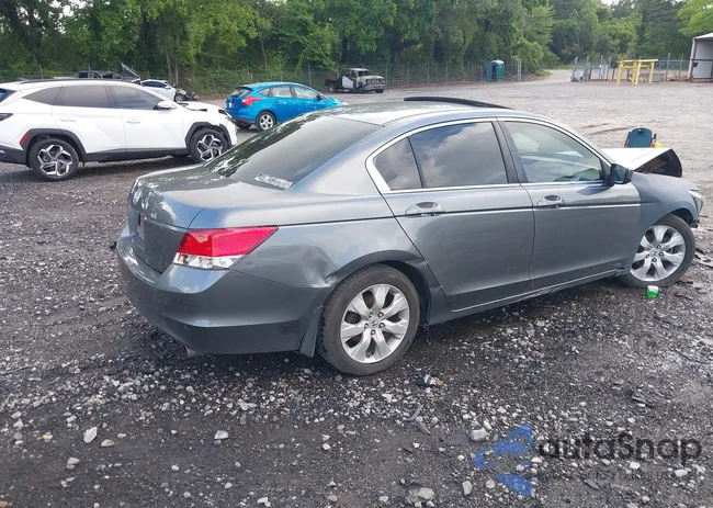 1HGCP26849A171117: 42319973