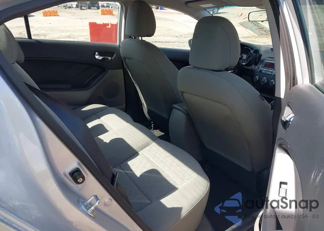 KNAFK4A66F5404962: 42319998