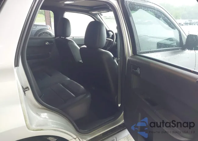 1FMCU9EG9CKA41193: 42320082