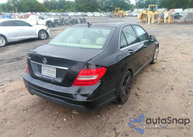 WDDGF4HB7EA959297: 42320095