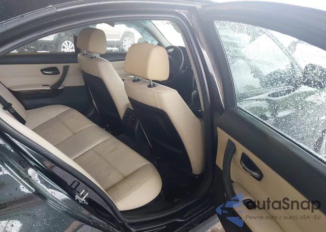 WBAPK7G57BNN78098: 42321198