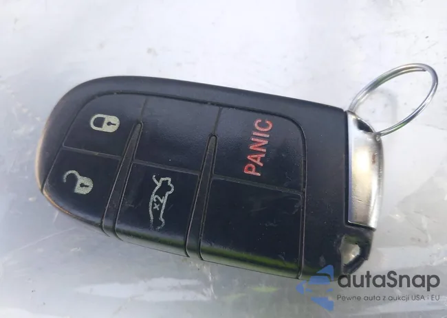 1C3CCCAB2FN590692: 42321290