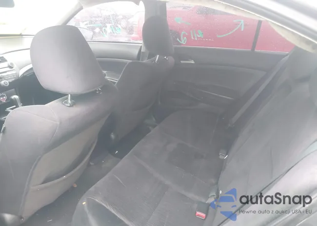 1HGCP2F3XCA194266: 42321413