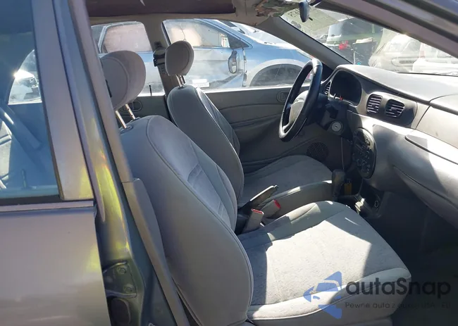 1FAFP13P2WW132015: 42321675