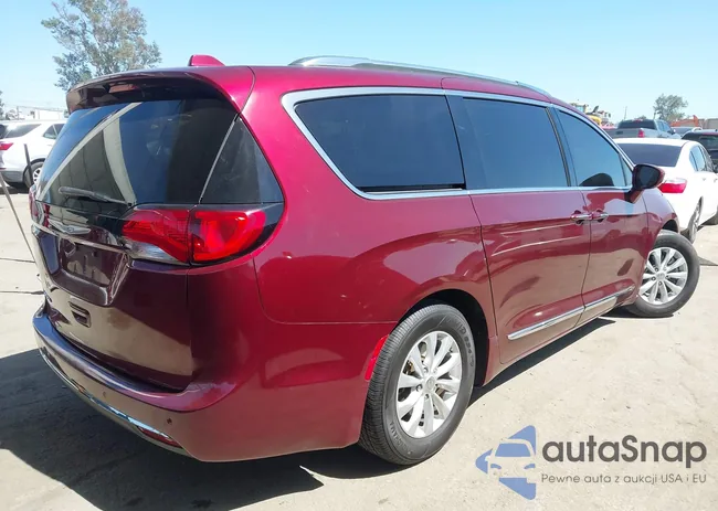 2C4RC1BG2KR554891: 42320861