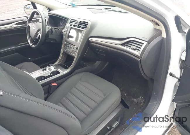 3FA6P0HD3JR281666: 42320876