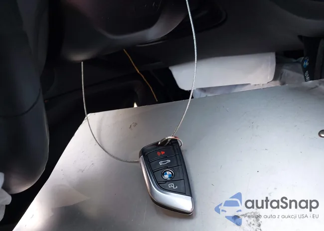 5UX53DP07P9S15907: 42320950