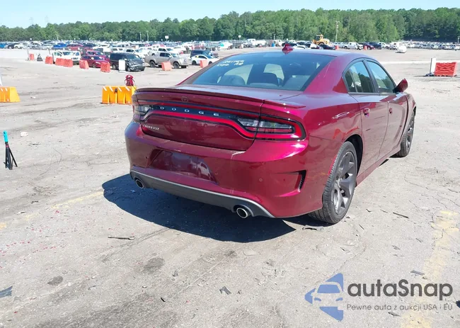 2C3CDXHG1JH210295: 42320998