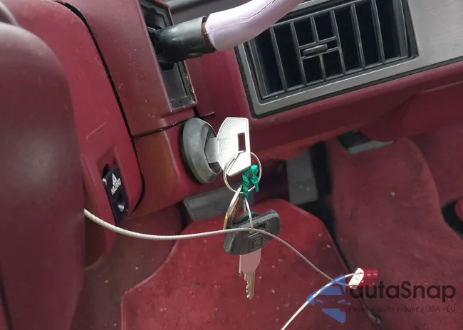 1G3WH54T1MD301105: 42321012