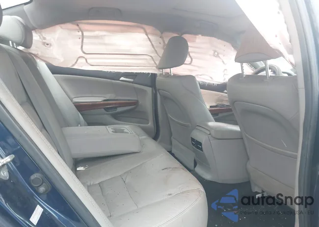 1HGCP3F8XBA021427: 42321029