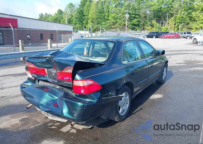 1HGCG1655YA007390: 42321049