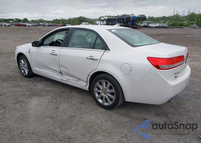 3LNHL2GC7CR803331: 42321095