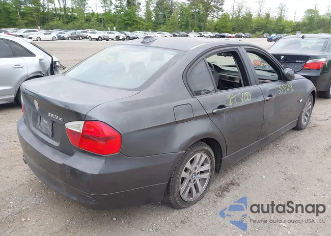 WBAVD13566KV03923: 42321179