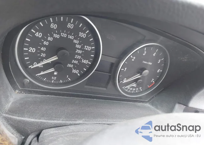 WBAVD13566KV03923: 42321179