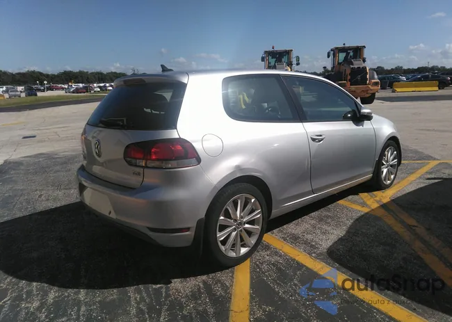 WVWMM7AJXCW111761: 42322308