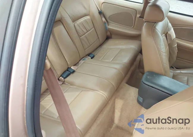 1FALP62W5TH100233: 42322331