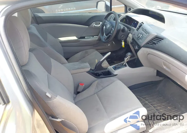 2HGFG3B56CH566665: 42322379