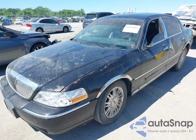 2LNBL8CV9BX759140: 42322611