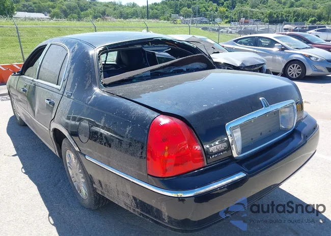 2LNBL8CV9BX759140: 42322611