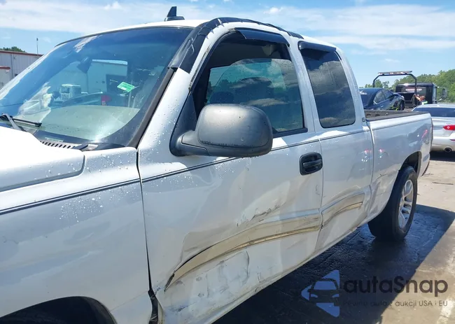 1GCEC19Z87Z132644: 42322747