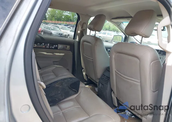 2LMDU68C77BJ15873: 42321790