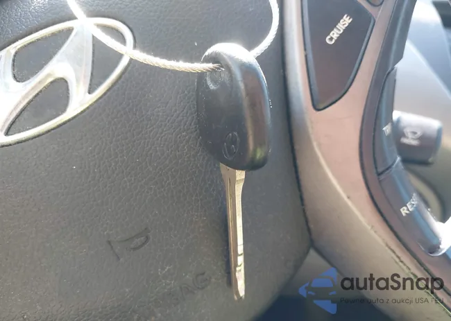 KMHDH6AEXDU016997: 42321923