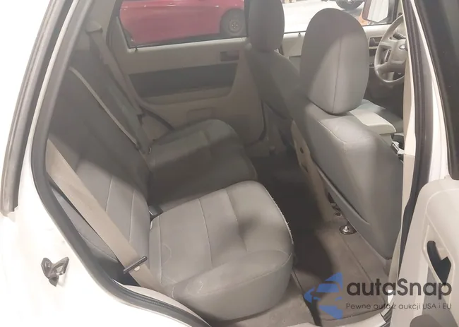 1FMCU93G49KA82343: 42321996