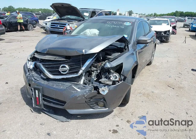 1N4AL3AP8JC197580: 42322015