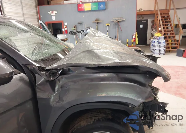 1V2LR2CA5JC521085: 42322031