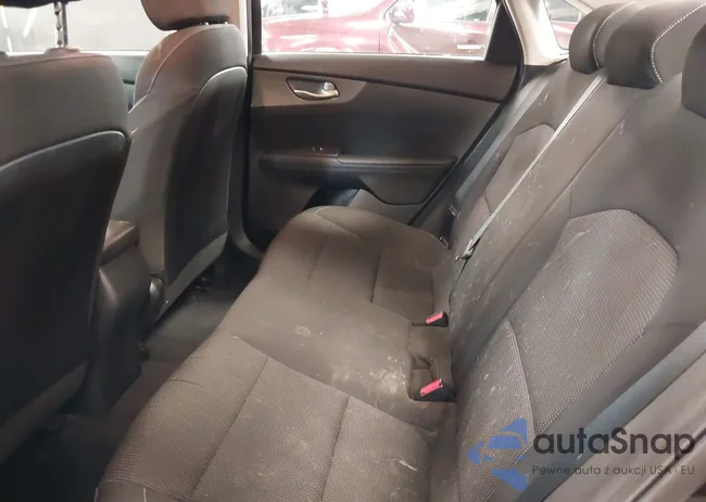 3KPF24AD3KE023649: 42322092