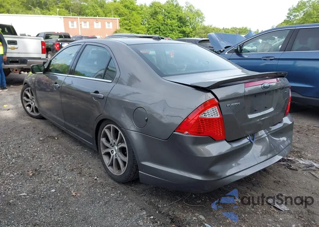 3FAHP0HA0AR305842: 42323209