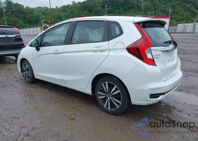 3HGGK5H09JM706992: 42323298