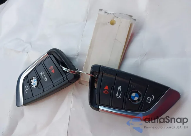 WBA73AK0XN7K27507: 42323310