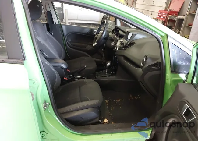 3FADP4BJ3FM126827: 42323329