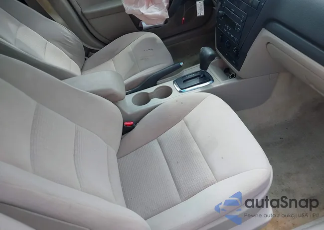 3FAHP07Z06R207585: 42323386